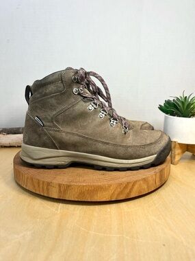 Danner Adrika Hiker Ash Suede Hiking Boots 30130 Size 7.5